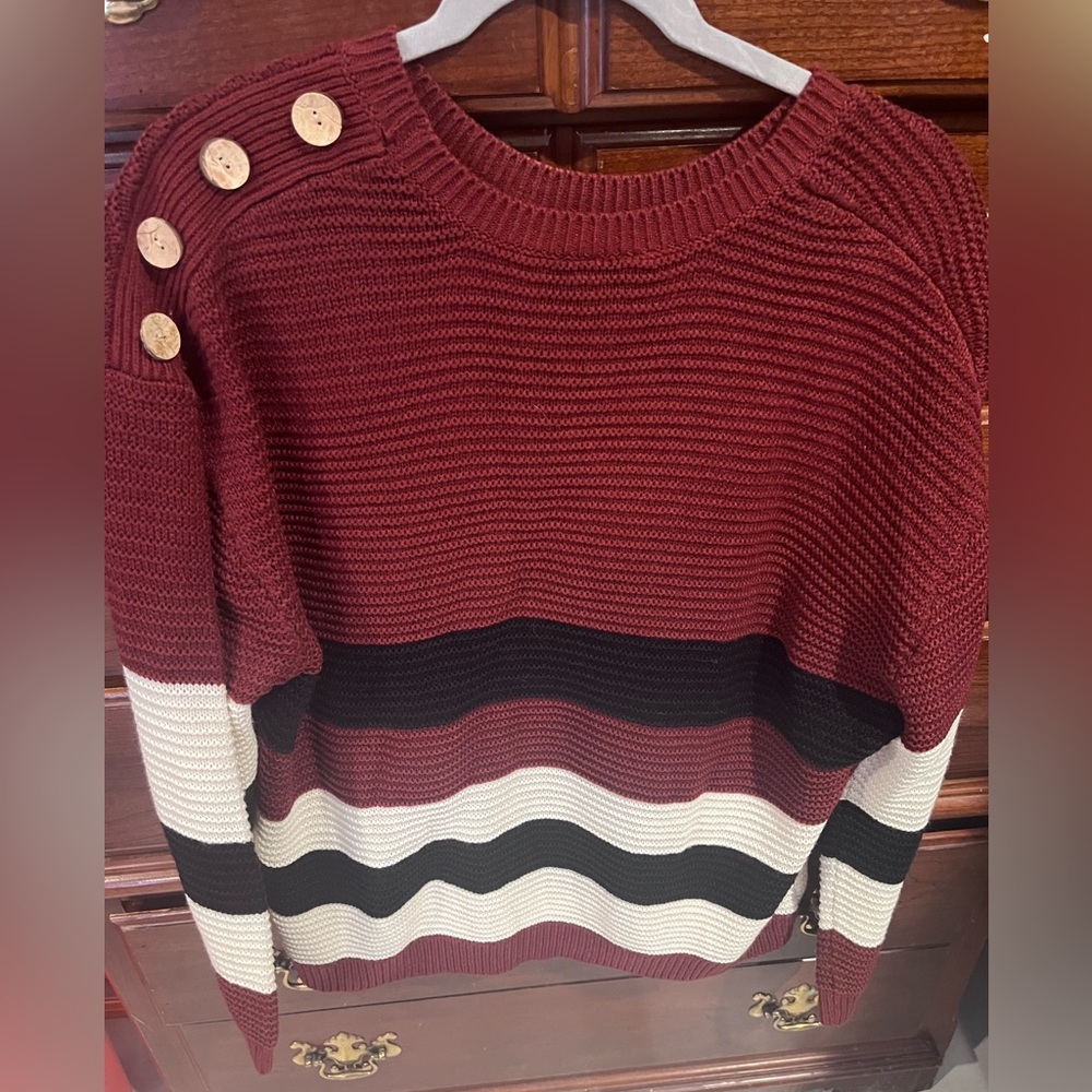 Derek Heart sweater, size XL